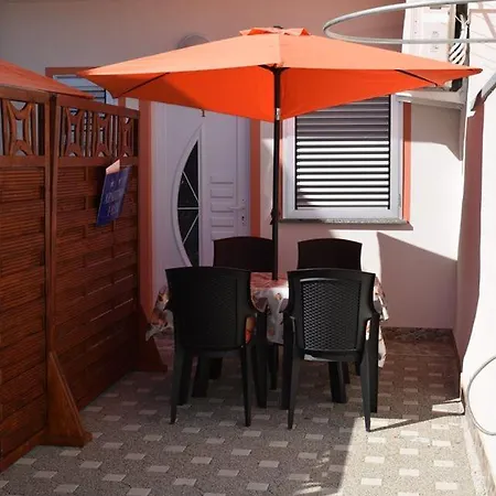 Apartmani Celjak Pag Town Esterno foto