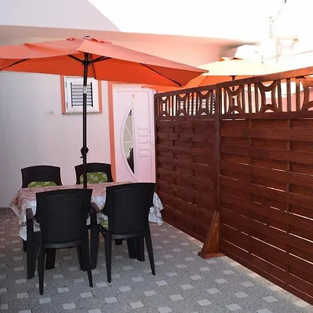Apartmani Celjak Pag Town Esterno foto