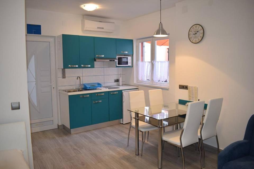 Apartment Celjak *