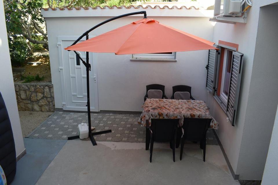 Celjak Apartment Pag Town